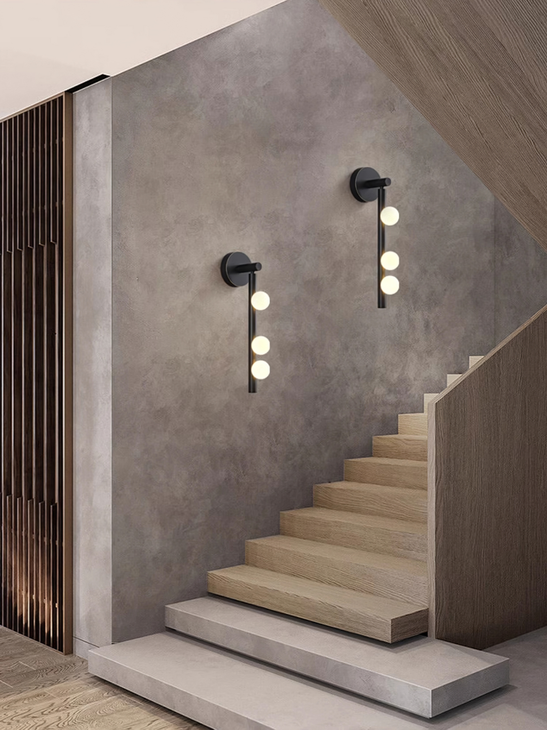 Lampa ścienna z mosiężnym kloszem i szklanym rurką