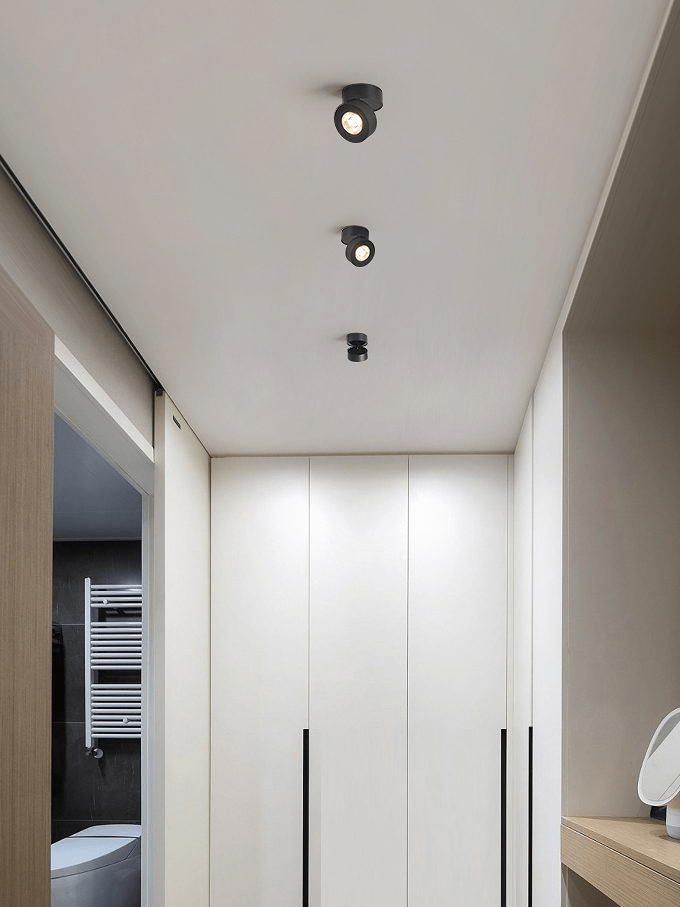 Okrągła obrotowa lampa LED świecąca w dół