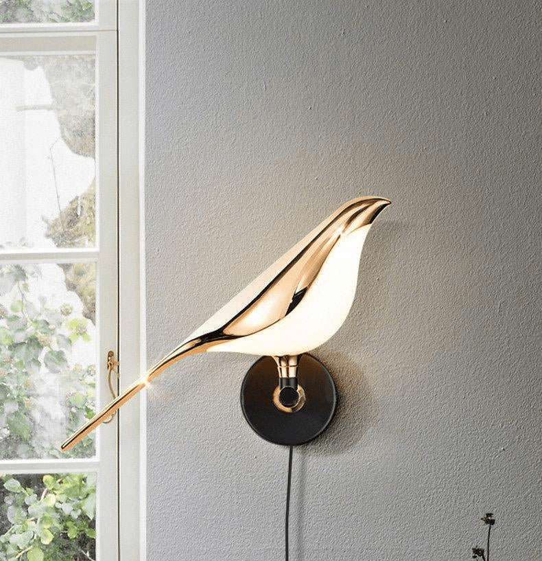 Lampa ścienna Nomi z wtyczką