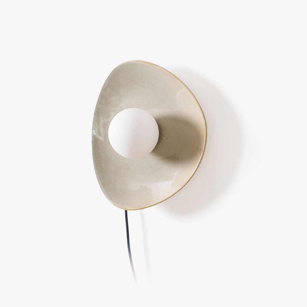Lampa Ścienna Pebble Disc z wtyczką