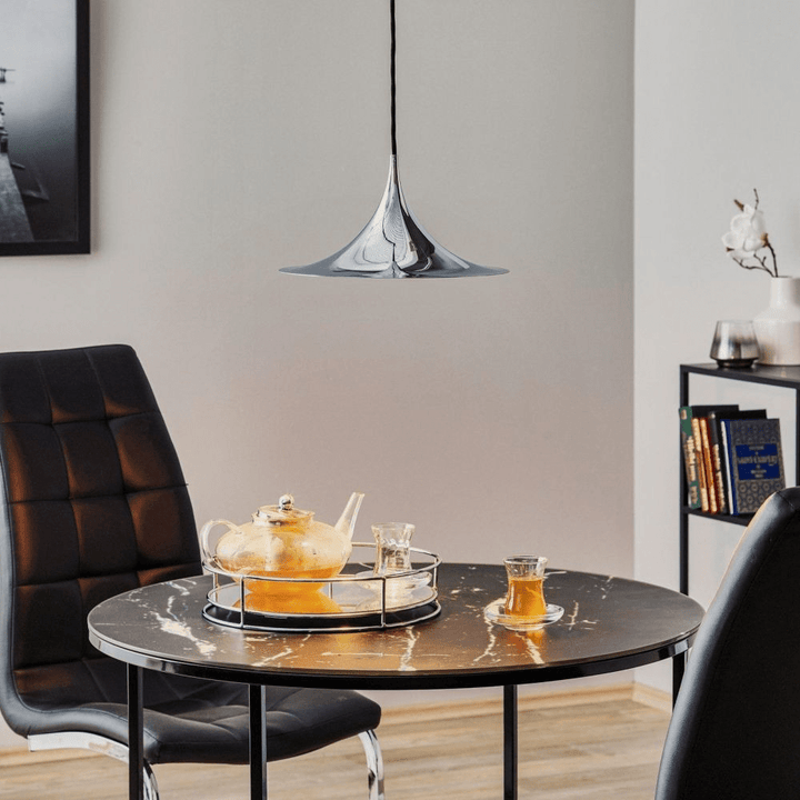 Lampa wisząca Semi z przewodem zawieszanym na haku