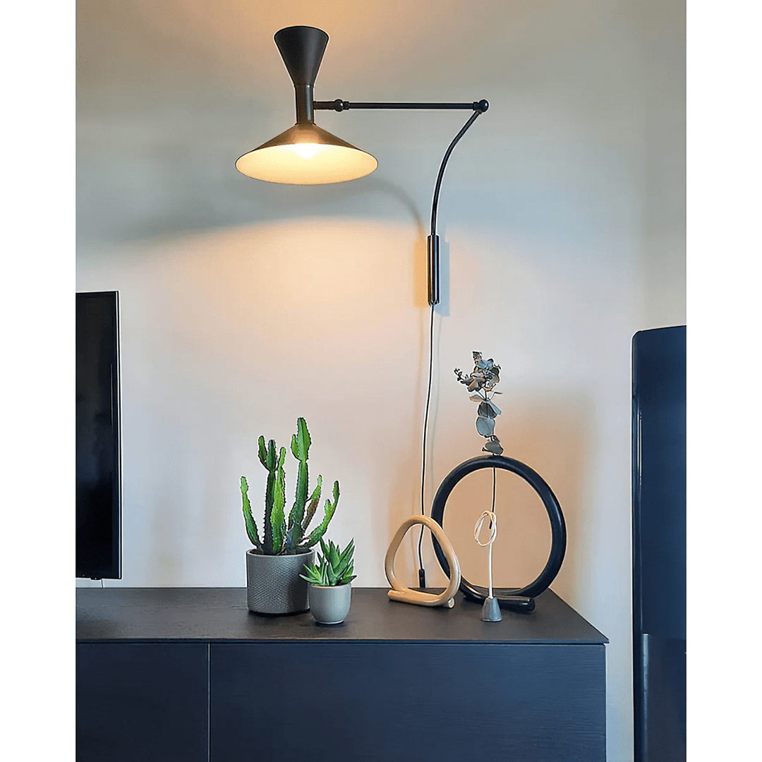 Lampa ścienna Marseille z wtyczką