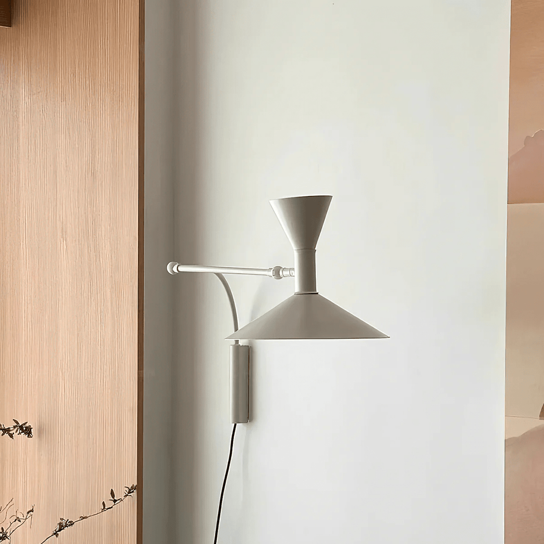 Lampa ścienna Marseille z wtyczką