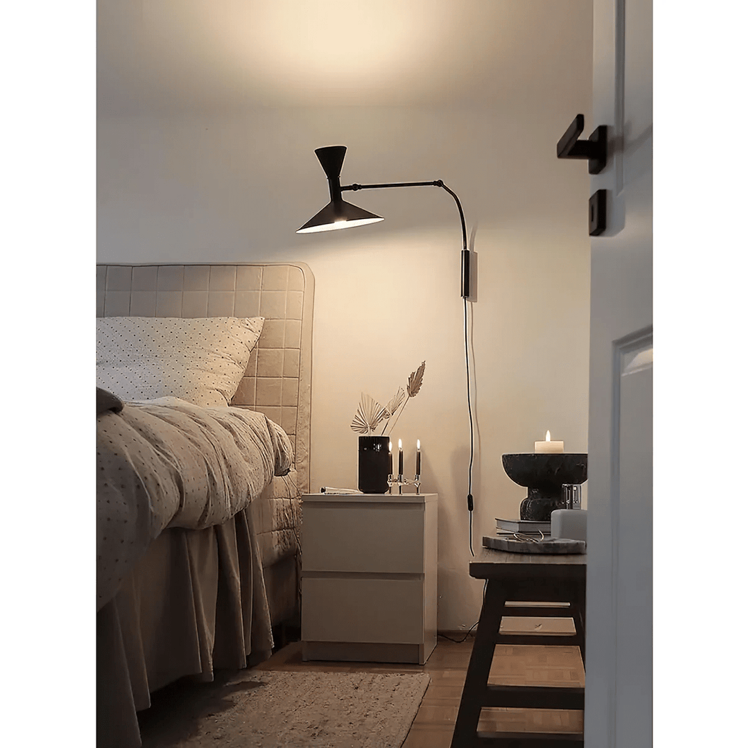 Lampa ścienna Marseille z wtyczką