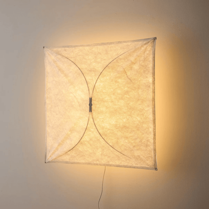Lampa Ścienna z Papieru w Kształcie Latawca
