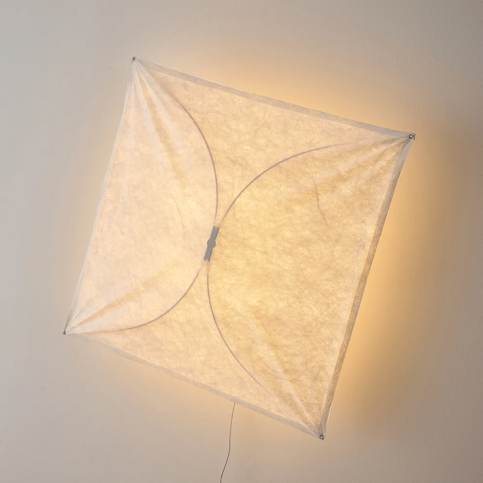 Lampa Ścienna z Papieru w Kształcie Latawca