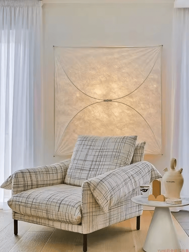 Lampa Ścienna z Papieru w Kształcie Latawca