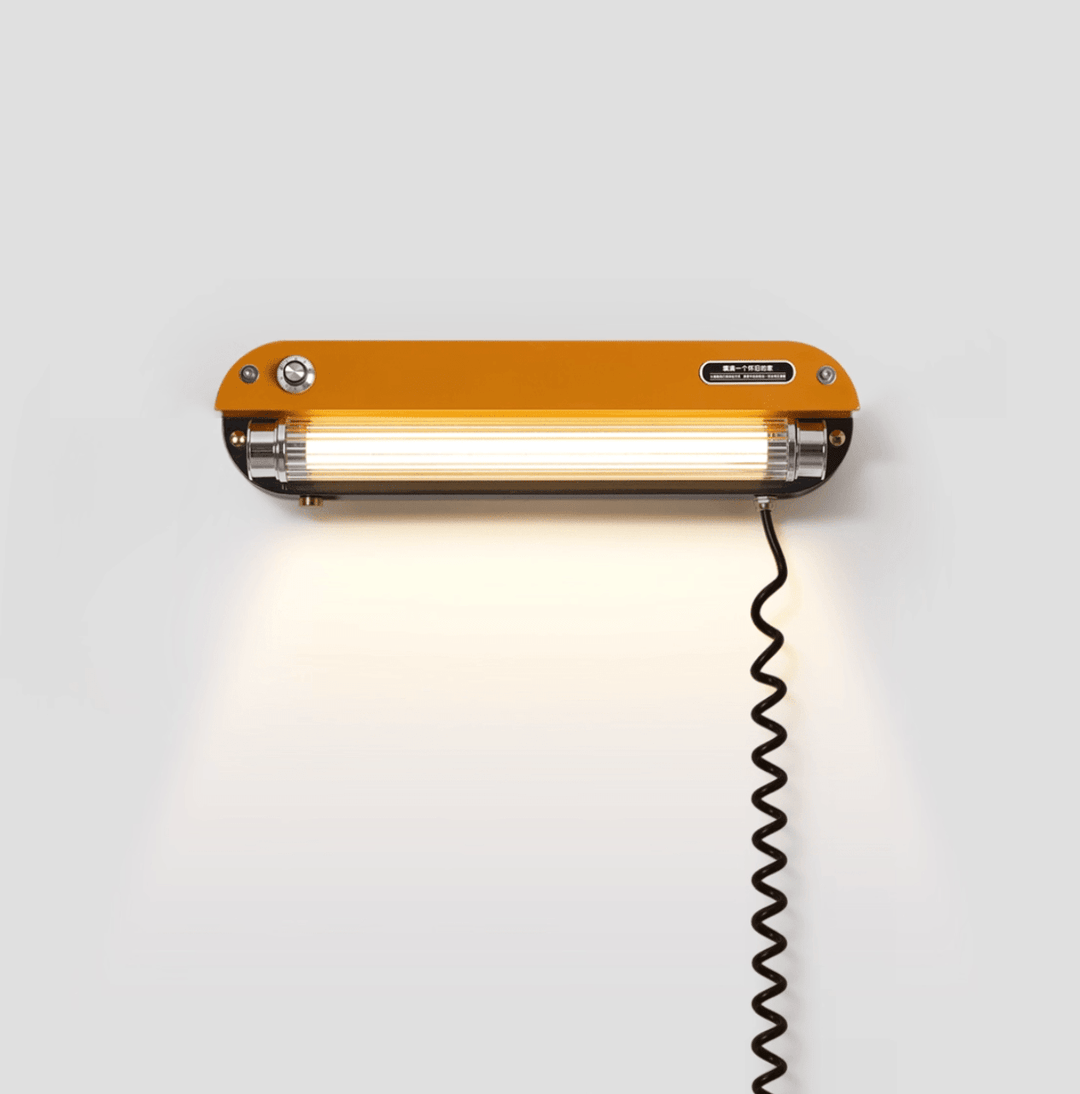Lampa ścienna Edison Marlo