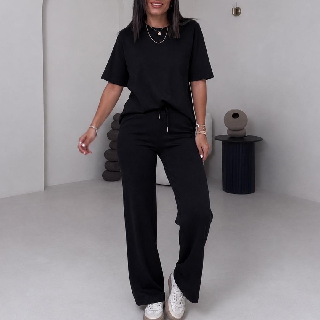 Wearday – Zestaw z krótkim rękawem i spodniami