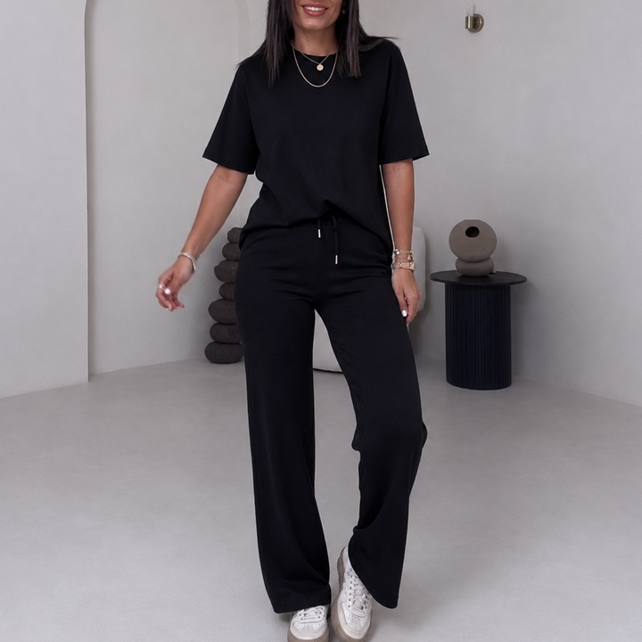 Wearday – Zestaw z krótkim rękawem i spodniami