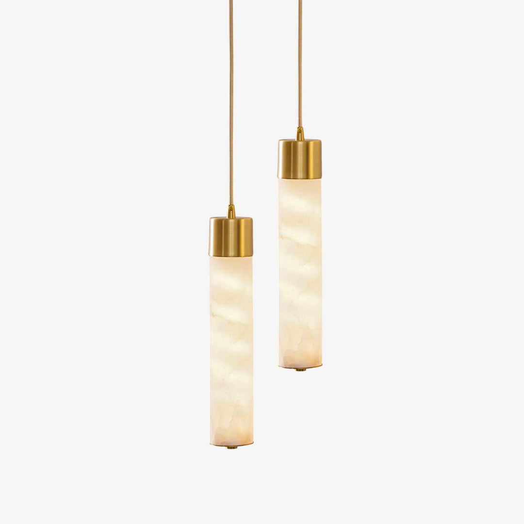 Lampa wisząca Tala z alabastru i mosiądzu