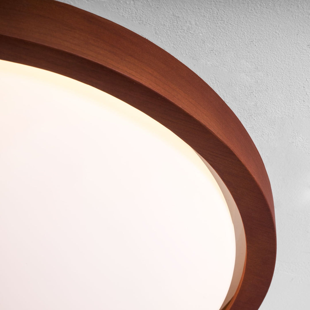 Lampa sufitowa z orzecha włoskiego z zaokrąglonymi krawędziami