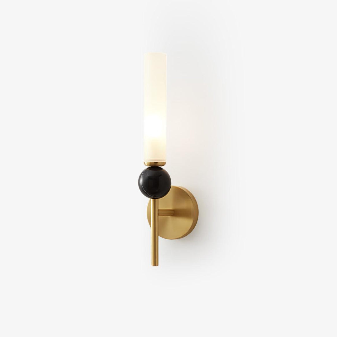 Lampa ścienna w pionie z marmuru