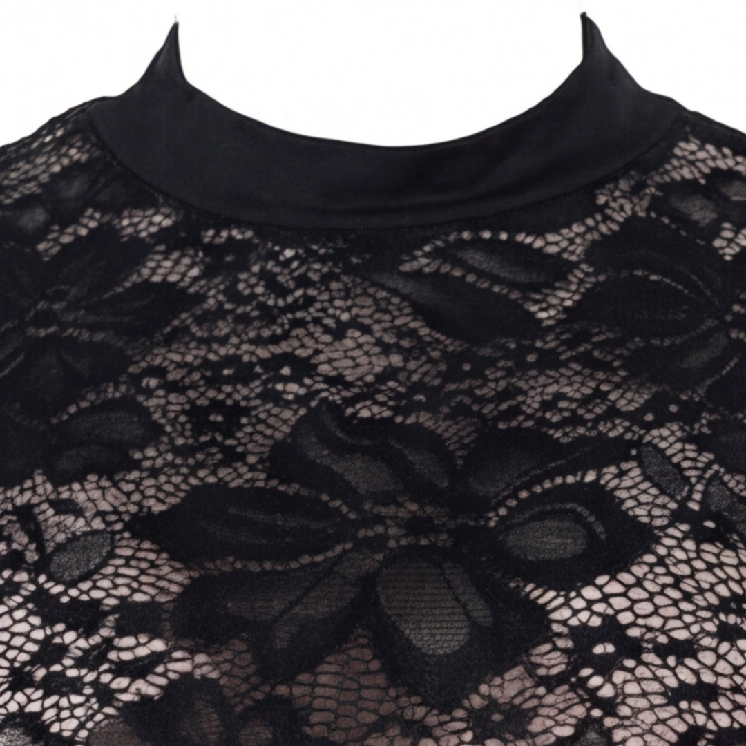 Noirelle – Sukienka mini bodycon z koronkowym detalem na zakładkę
