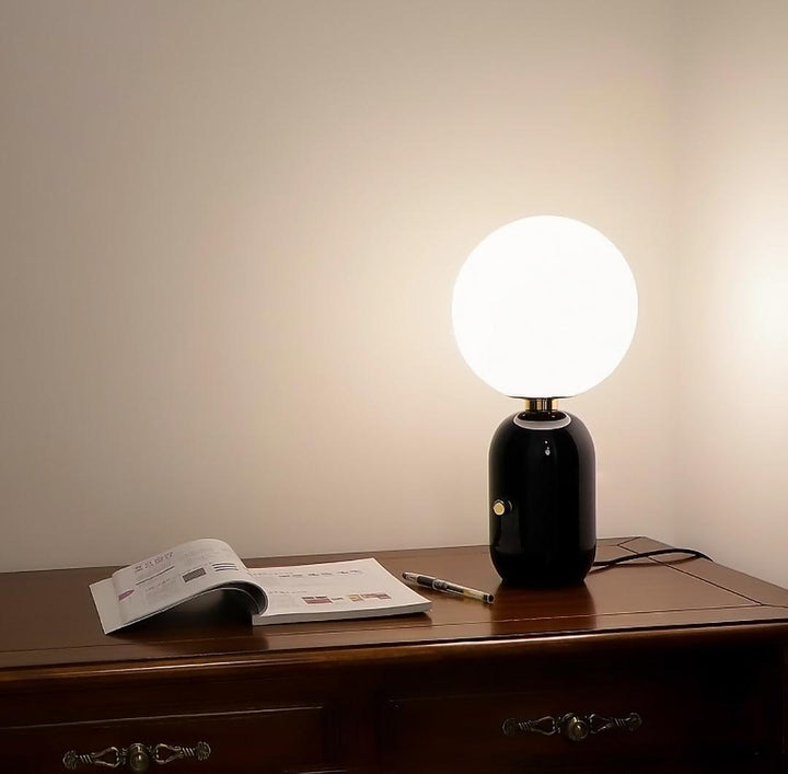 Lampa stołowa Kade