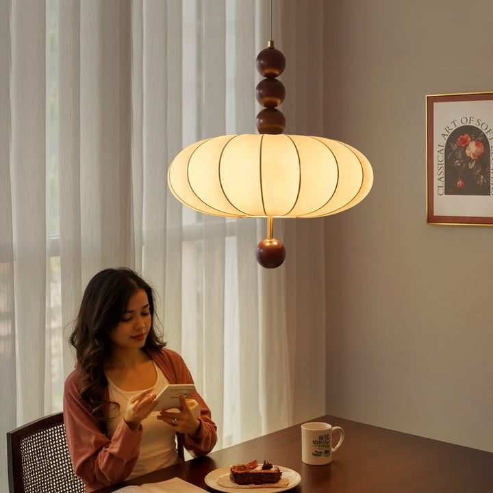 Lampa wisząca Adelaide z tkaniny