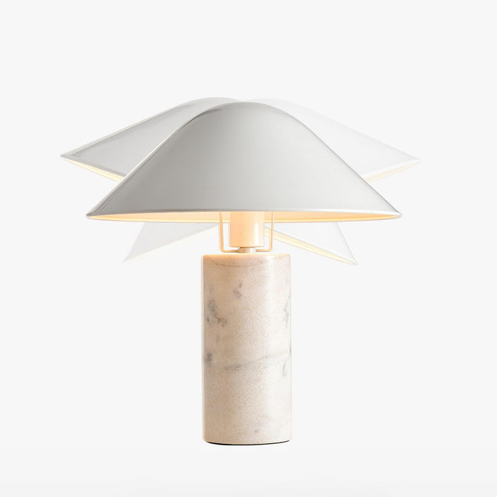 Lampa stołowa Adelaide z marmuru