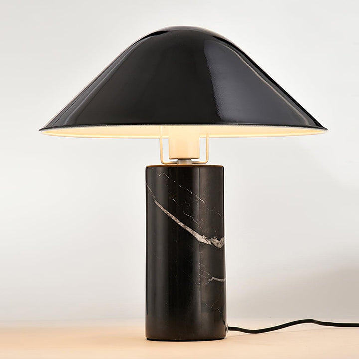 Lampa stołowa Adelaide z marmuru