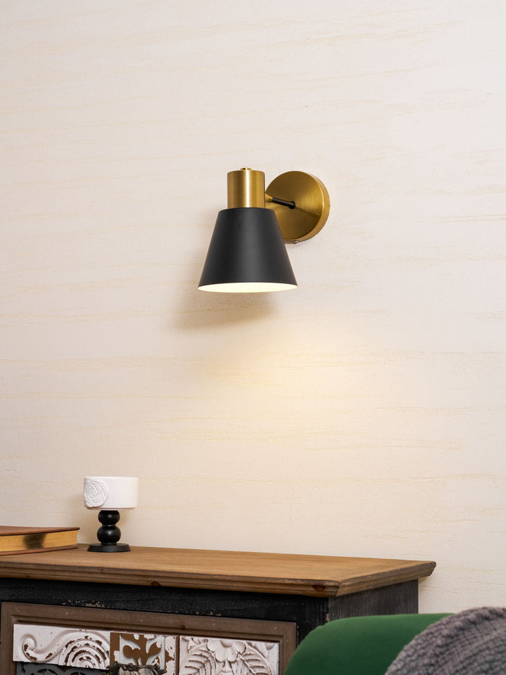 Regulowana Lampa Ścienna z Ramieniem