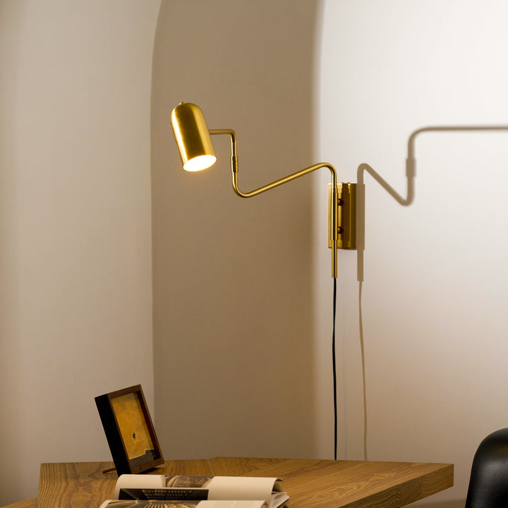 Regulowana Lampa Ścienna z Ramieniem do Wtyczki