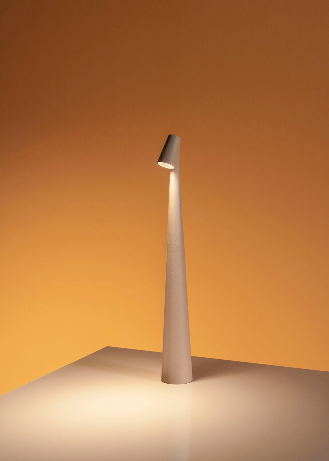 Lampa stołowa Africa