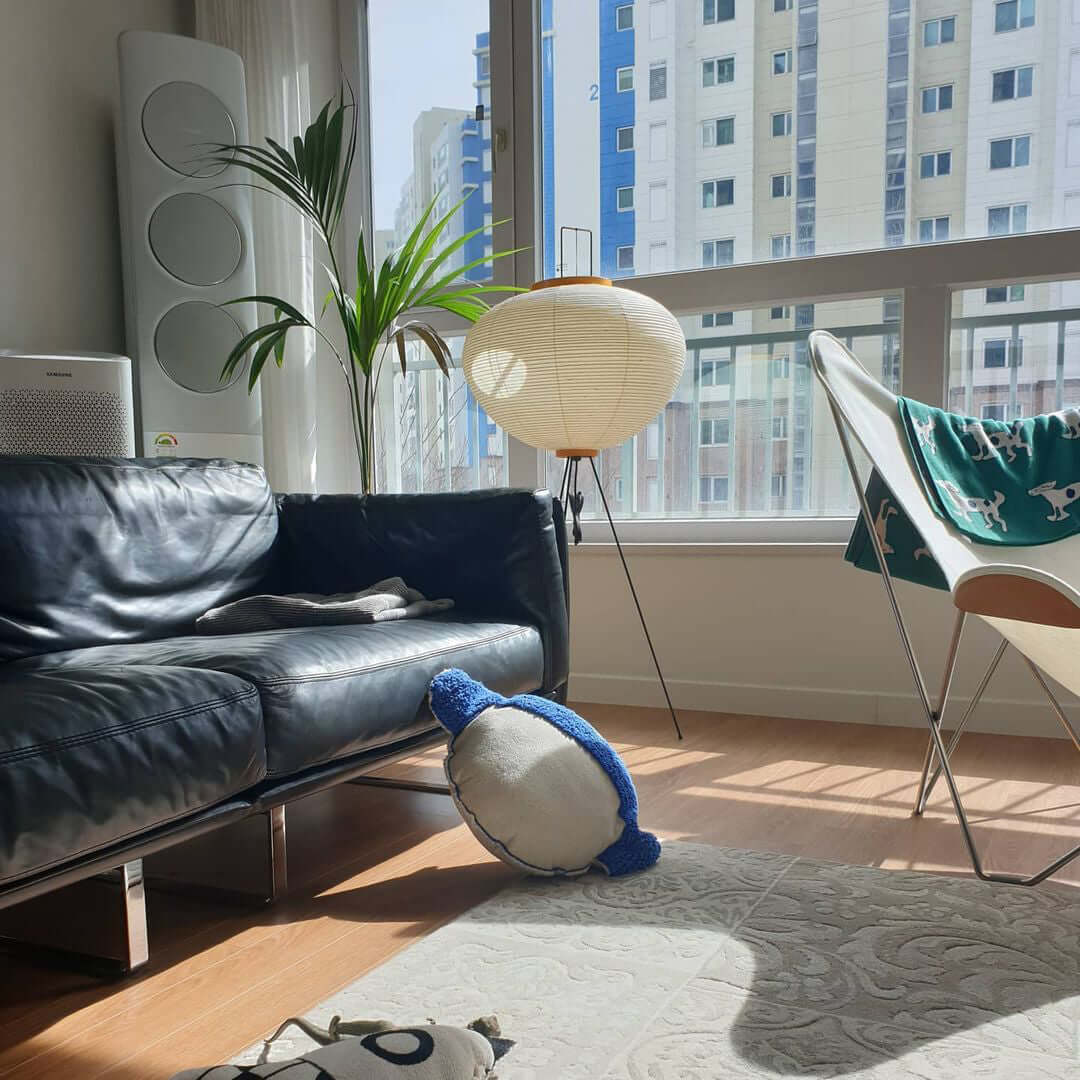 Lampa podłogowa z papieru ryżowego