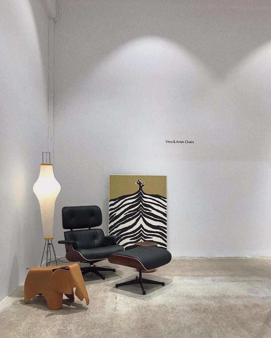 Lampa podłogowa z papieru ryżowego