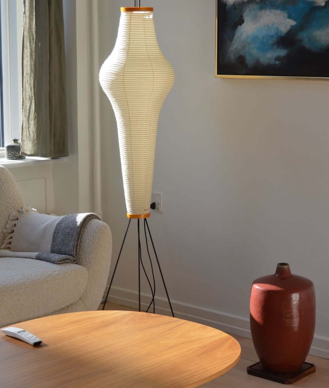 Lampa podłogowa z papieru ryżowego