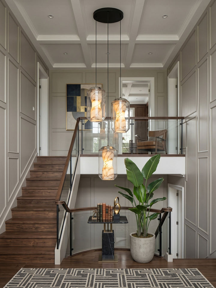 Lampa wisząca z alabastrowego szkła w cylindrze