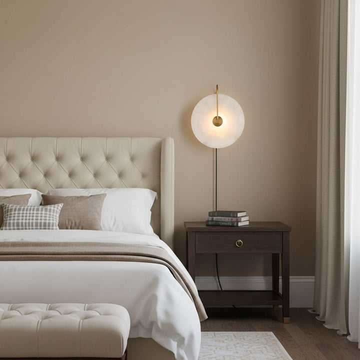 Lampa ścienna LED Alabaster z wtyczką