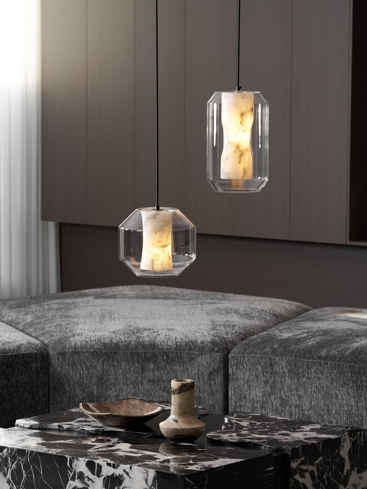 Lampa wisząca z alabastrowego szkła w cylindrze