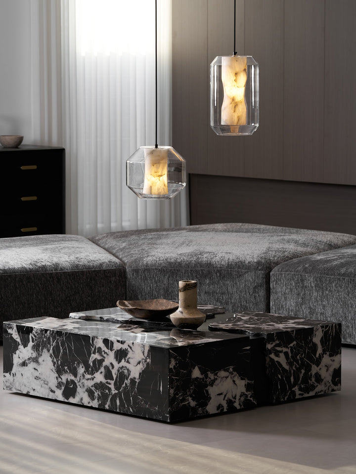 Lampa wisząca z alabastrowego szkła w cylindrze