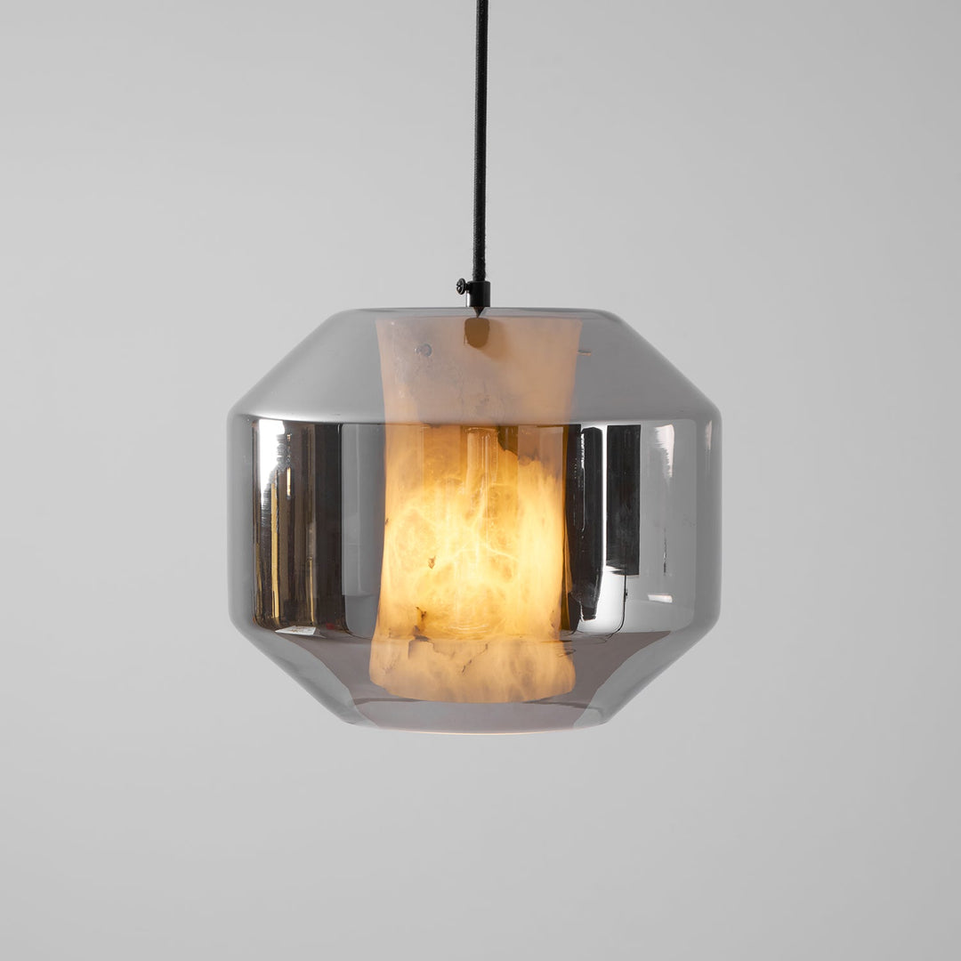 Lampa wisząca z alabastrowego szkła w cylindrze