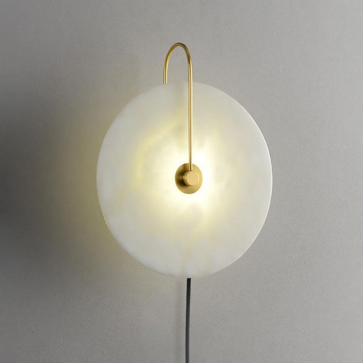 Lampa ścienna LED Alabaster z wtyczką