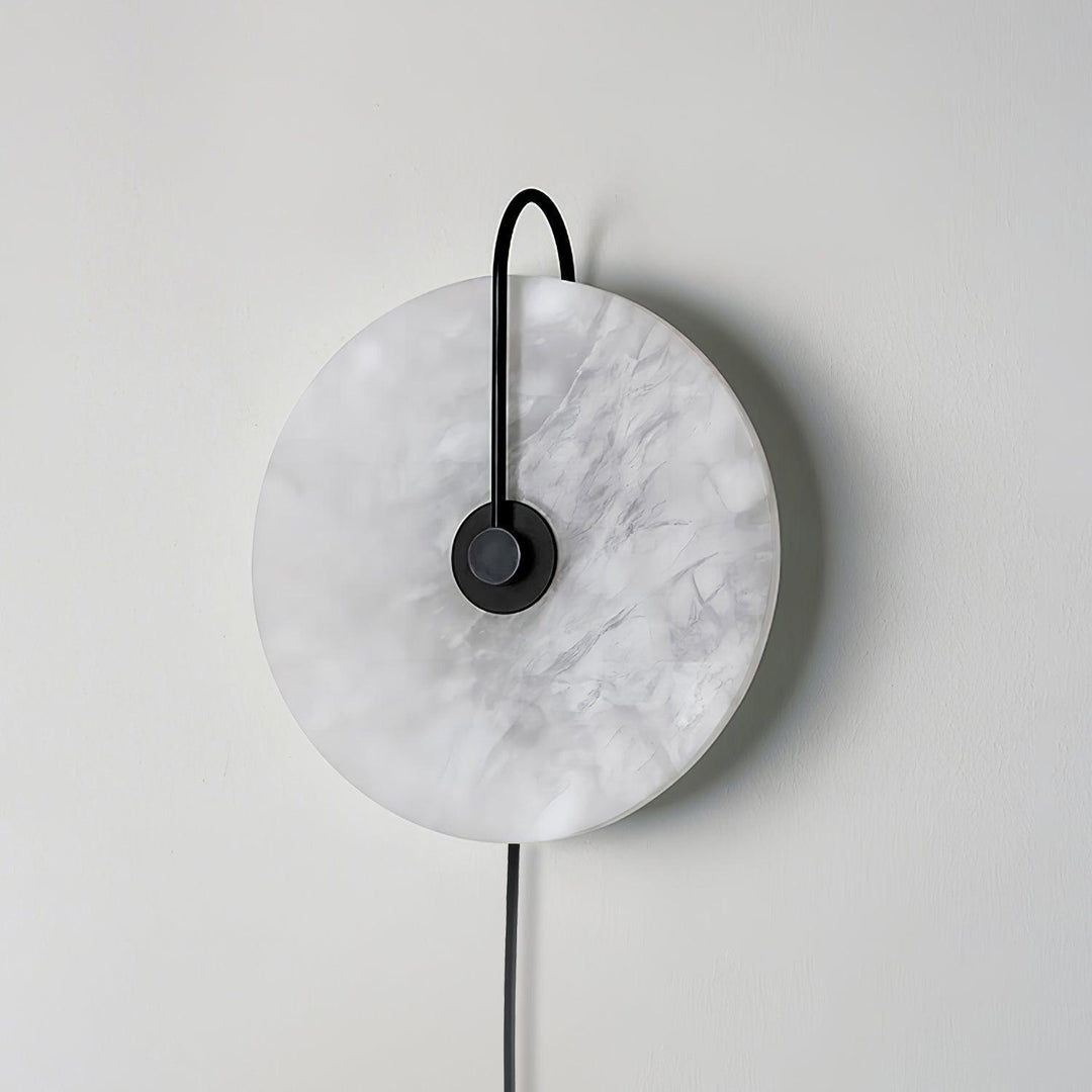 Lampa ścienna LED Alabaster z wtyczką