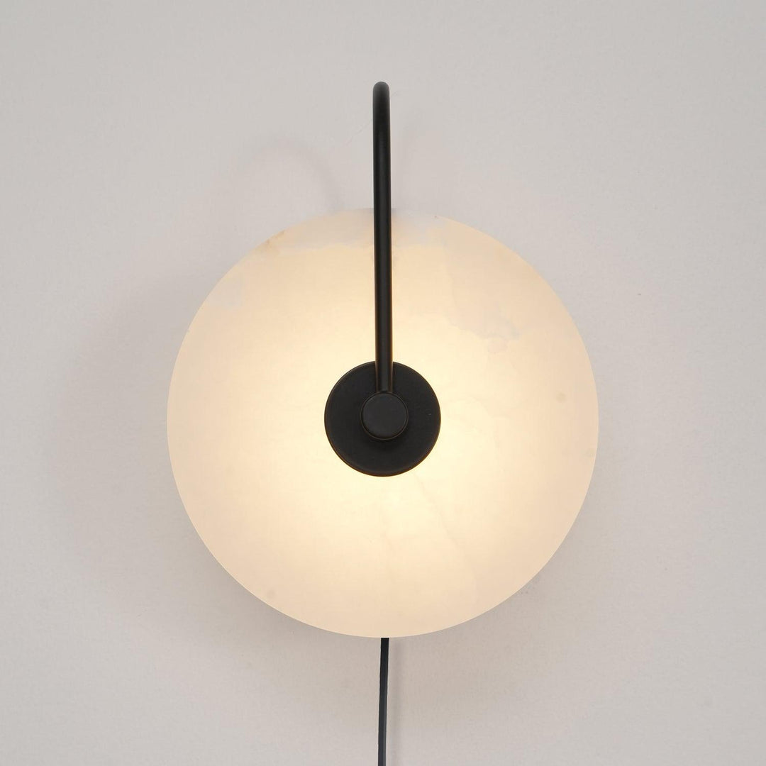 Lampa ścienna LED Alabaster z wtyczką