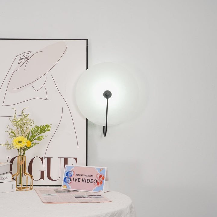 Lampa ścienna LED Alabaster z wtyczką