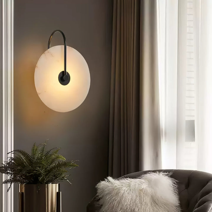 Lampa ścienna LED Alabaster z wtyczką