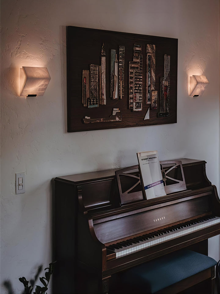 Lampa ścienna z alabastru w stylu schodów