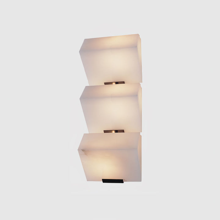 Lampa ścienna z alabastru w stylu schodów
