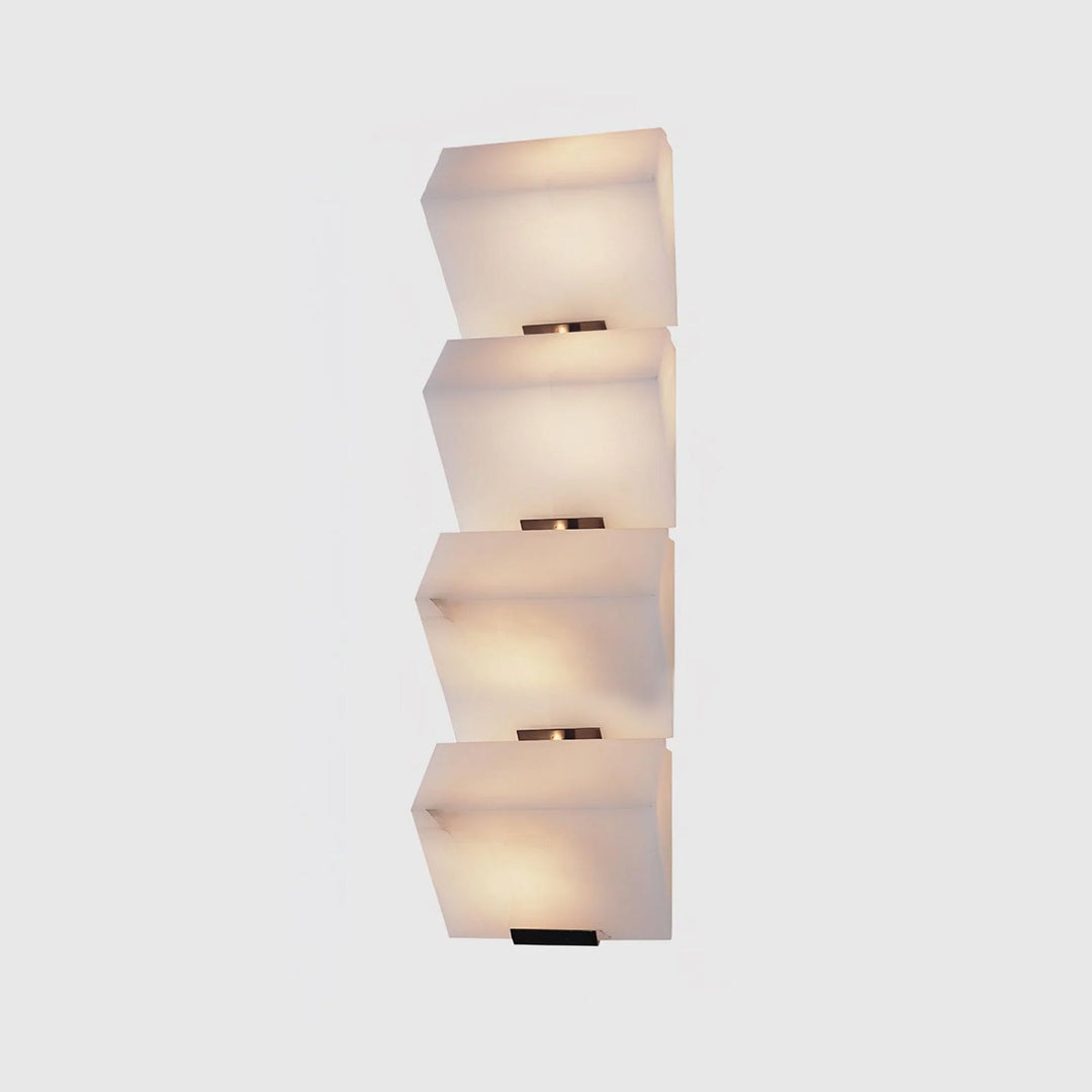Lampa ścienna z alabastru w stylu schodów