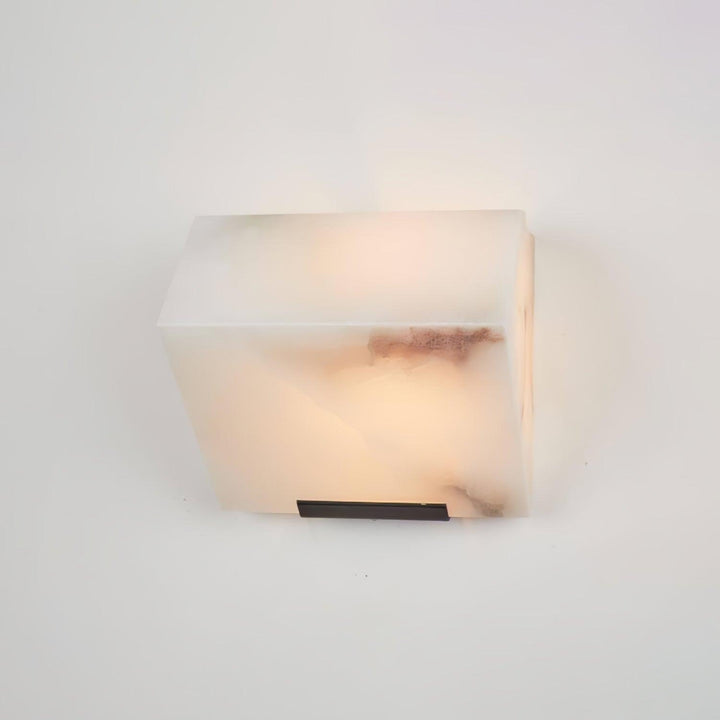 Lampa ścienna z alabastru w stylu schodów
