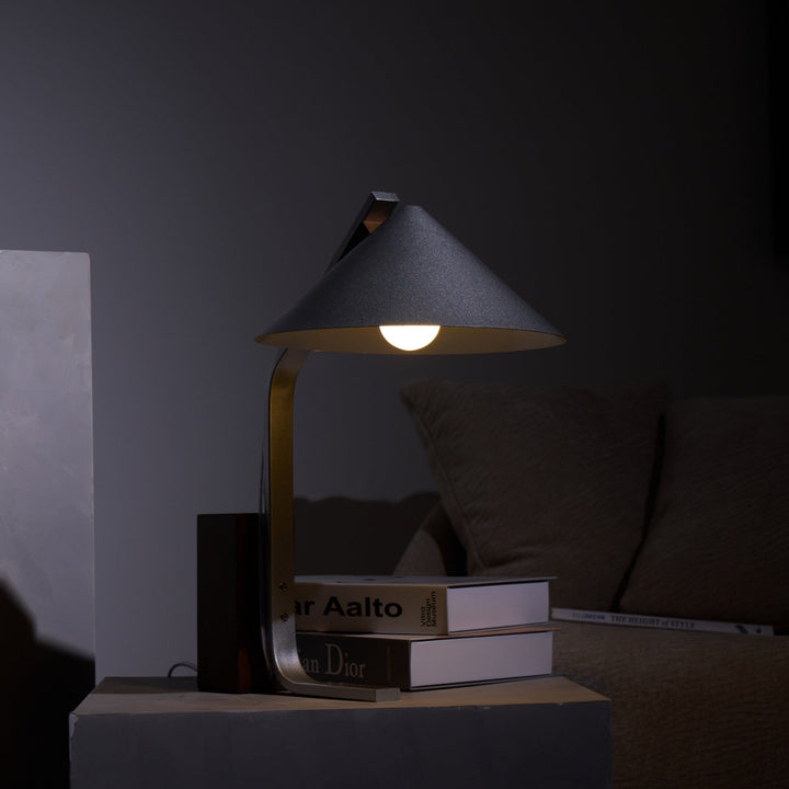 Lampa Biurkowa Arclune