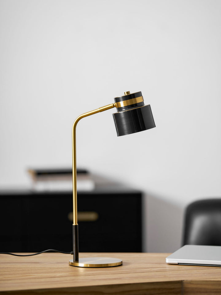 Lampa stołowa Ari Scandustrial