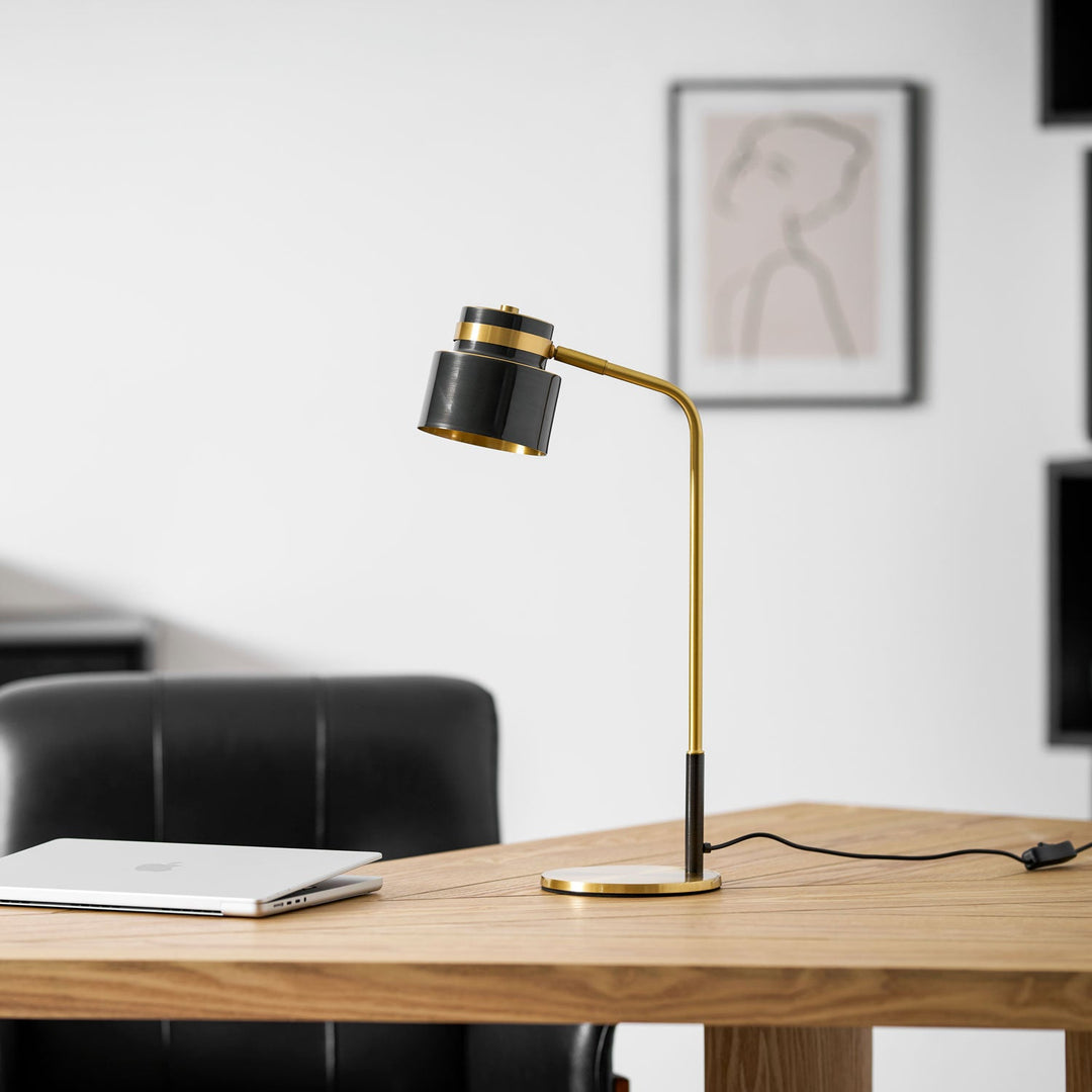 Lampa stołowa Ari Scandustrial