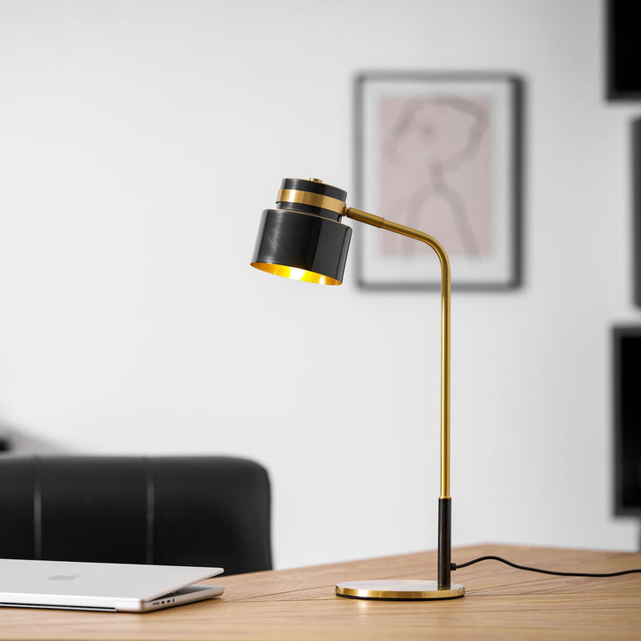 Lampa stołowa Ari Scandustrial