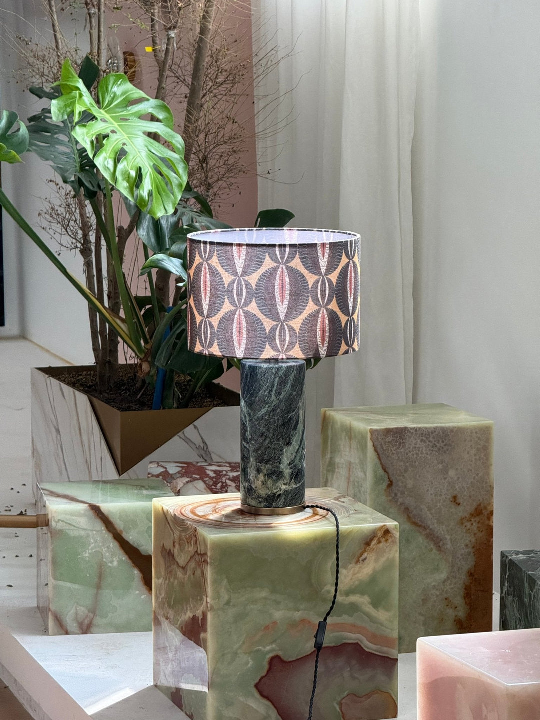 Lampa stołowa Aria Stone