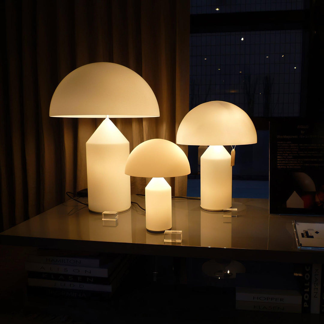 Szklana lampa stołowa Dorsey w kształcie grzyba