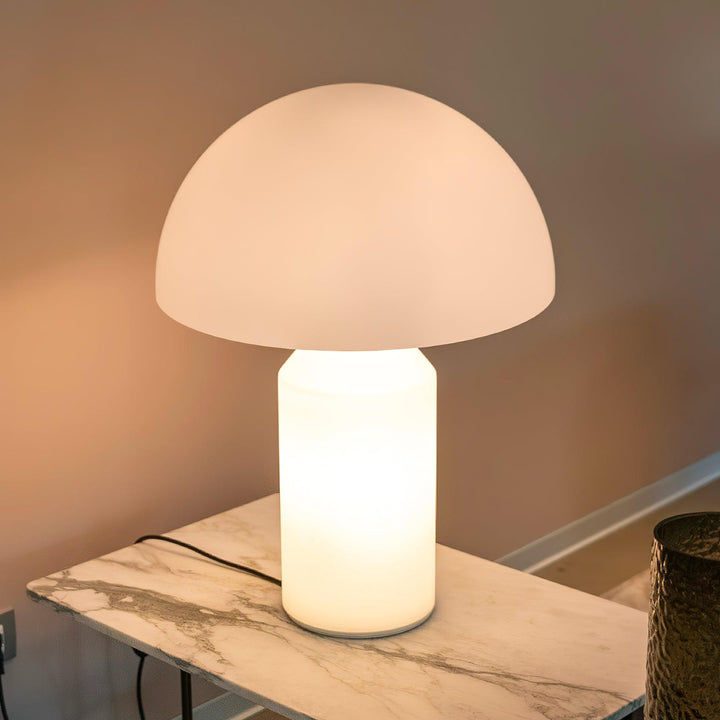 Szklana lampa stołowa Dorsey w kształcie grzyba