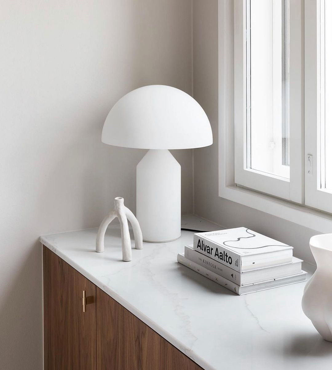 Mosiężna lampa stołowa Dorsey w kształcie grzyba